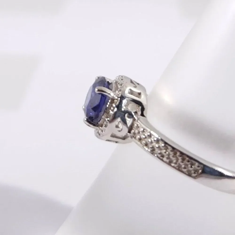 Tanzanite 1.4 Carats Ring Sterling Silver Size 7